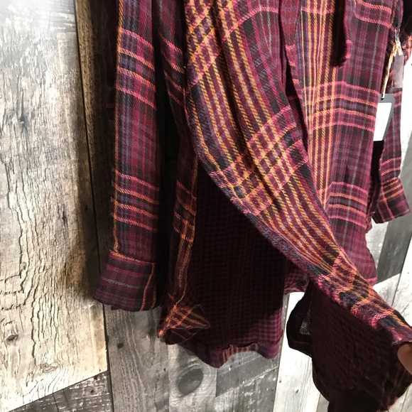 Shyanne Plaid Tunic - Picture 8 of 8